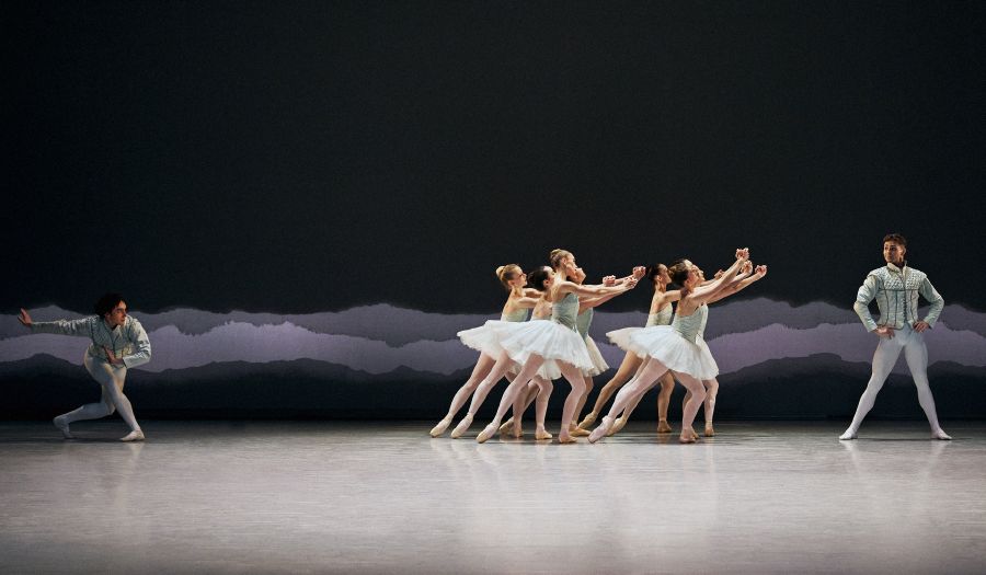 Giant Steps, De fire årstider, Den Kongelige Ballet. Foto: Henrik Stenberg