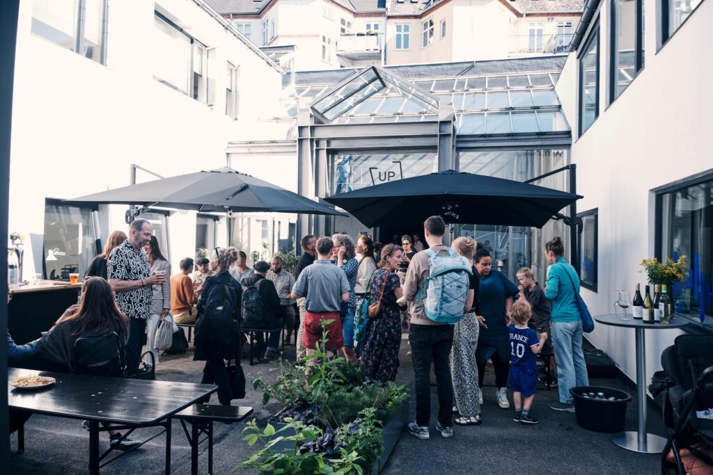 Fra kontor til besøgssted