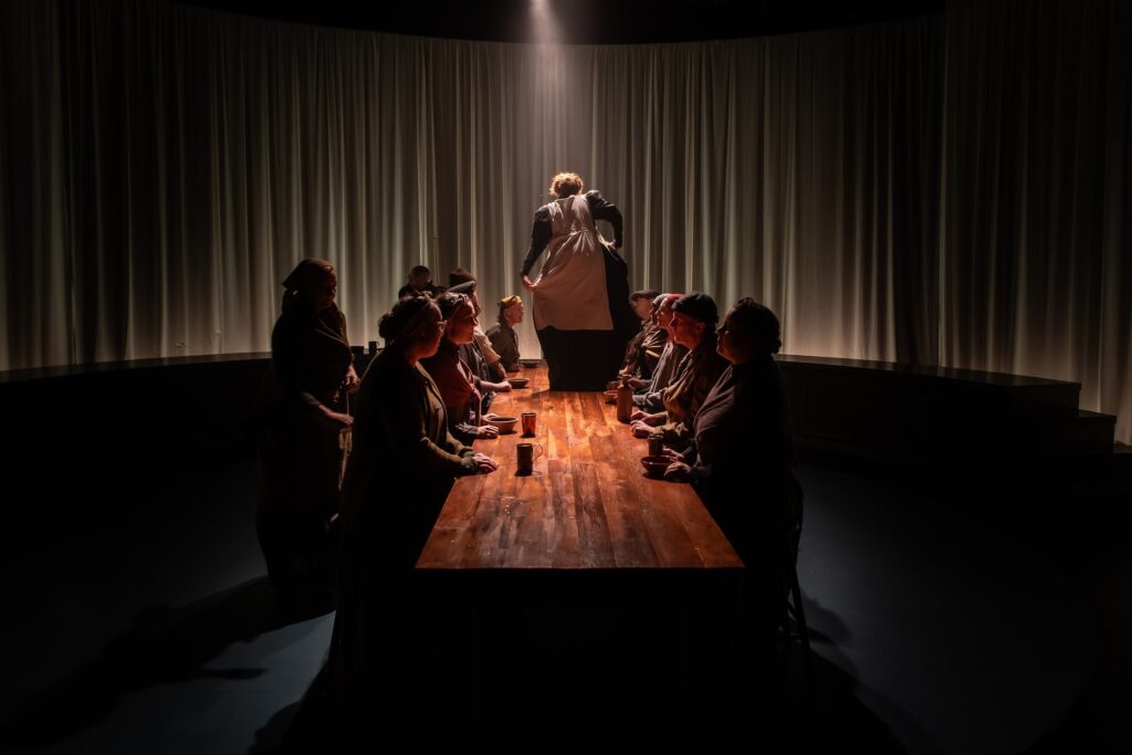 Frøken Jensens Kogebog, Randers Teater. Foto: Martin Gundesen