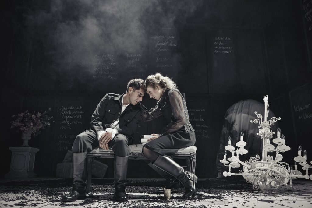 Cyrano de Bergerac, Odense Teater. Foto: Emilia Therese