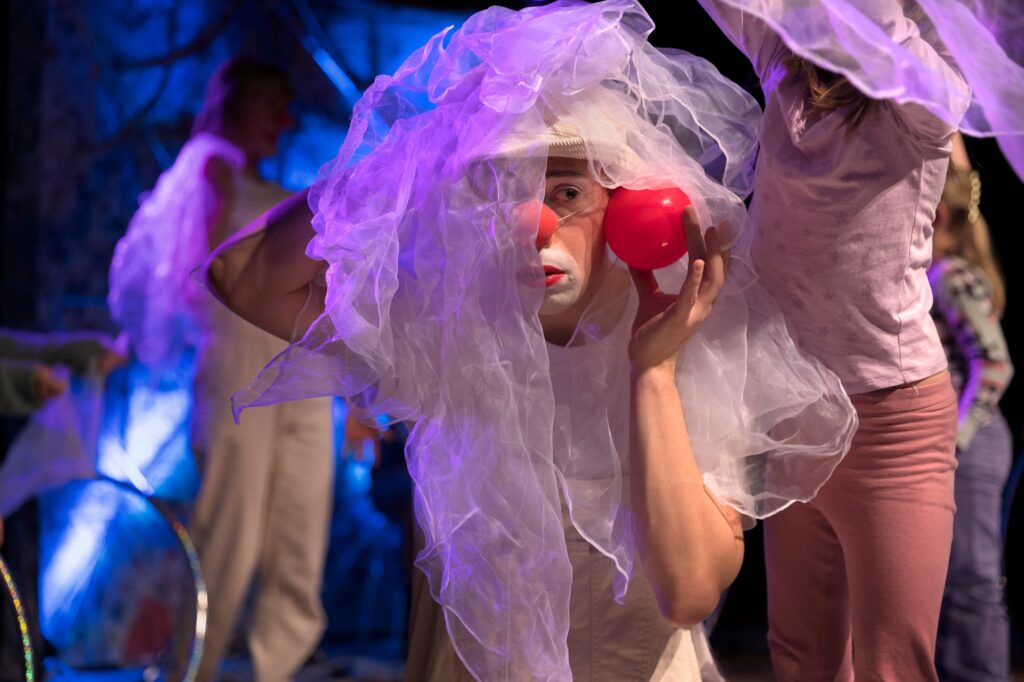 Wow! af Plutselig Sirkus. Foto: Kristin Aafløy Opdan.
