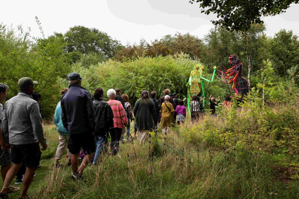 Åbningsparade. Ur-Nat International Festival of Performing Arts 2025. Foto: Francesco Galli.