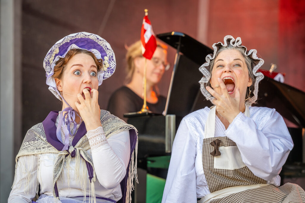 Tante Bruns fødselsdag på Lyngsbækgård Live. Foto: Flemming Ege.