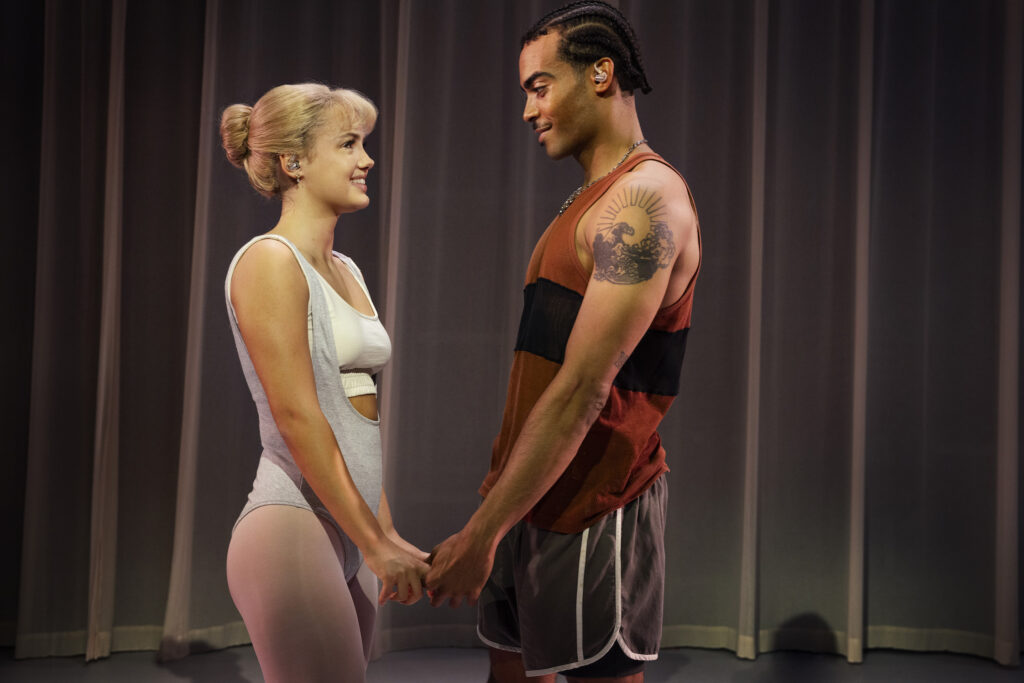 Iris (Anna Munch) og Tyrone (Luc Boris André Kouadio) i Fame- The Musical Foto: Miklos Szabo