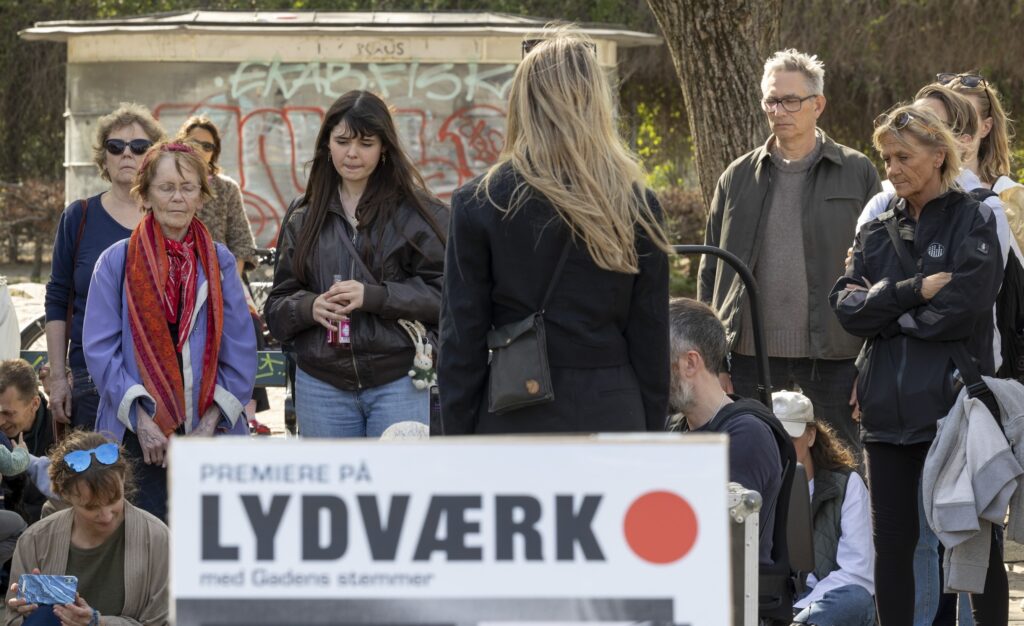 Søsterværket Indenforskab – livslyde i 7 kapitler på Betty Nansen Teatret. Foto: Frida Gregersen