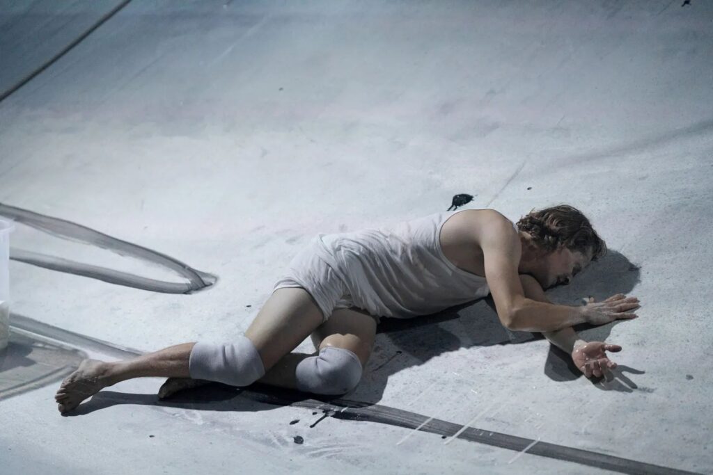 Mikkel Arndt i Moby Dick på Revolver-scenen, Østerbro Teater. Foto: Nadia Von Rikka.