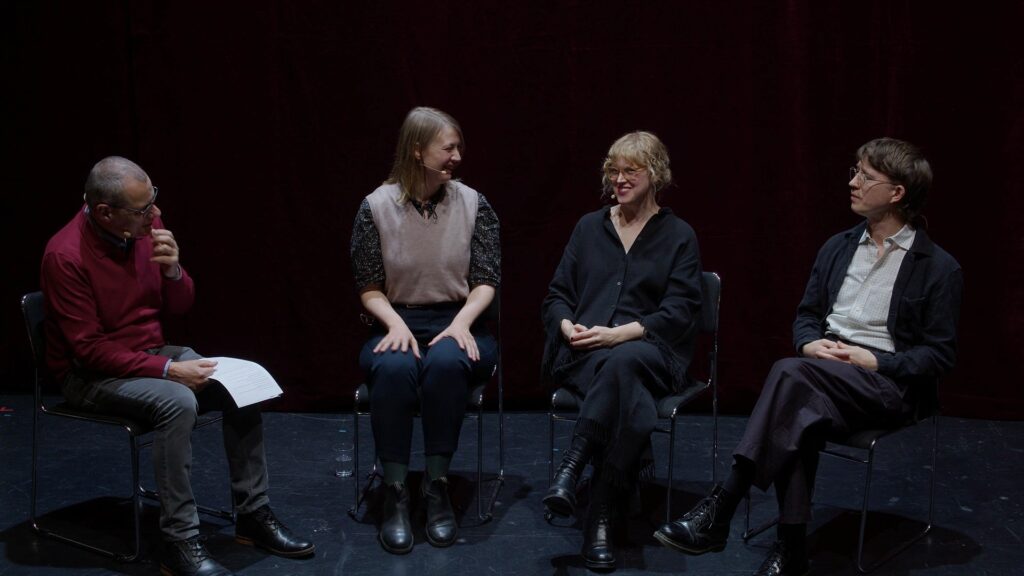 Jørgen Hansen (Den Kongelige Operas dramaturg), Sophie Helsing (dramaturg Den Andre Operan), Bente Rolandsdotter ( kunstnerisk leder Den Andra Operan). Morten Forslund (instruktør Den Andra Operan). Foto: Pressefoto.