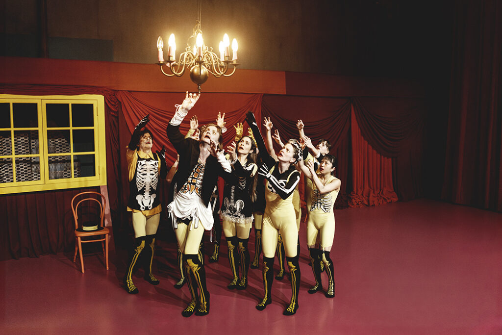 Before the End, Betty Nansen og Dansk Danseteater. Foto: Camilla Winther.