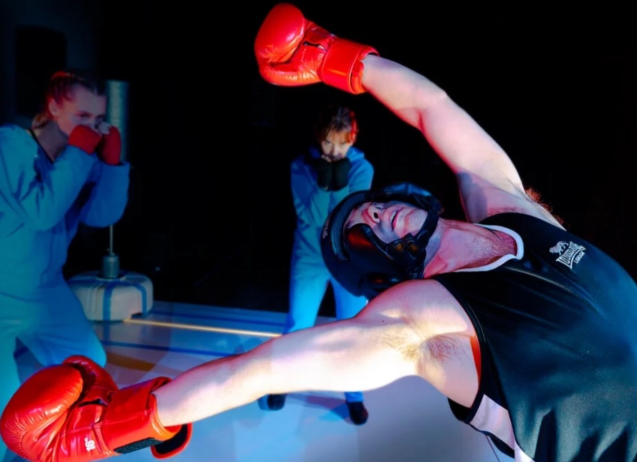 Forestillingen Box. Sjællands Teater. Foto: Karoline Lieberkind.