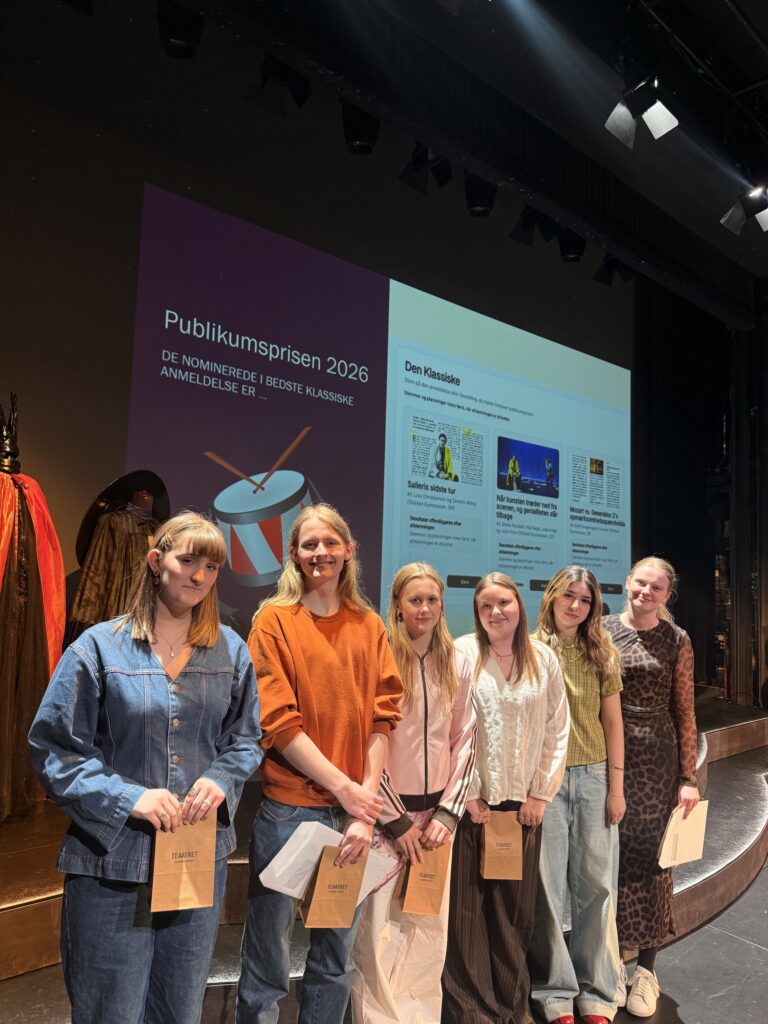 Publikumsrisen for bedste klassiske format blev delt mellem to anmeldelser og gik til Liva Christiansen og Severin Alling, fra Thisted Gymnasium for deres anmeldelse Salieris sidste tur og . Foto: Rumle Skafte