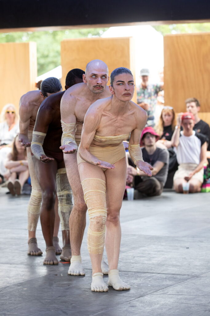 Enter the Flesh af STUDIO på Kunst & Aktivisme, Roskilde Festival 2026 Foto: Jacob Stage.