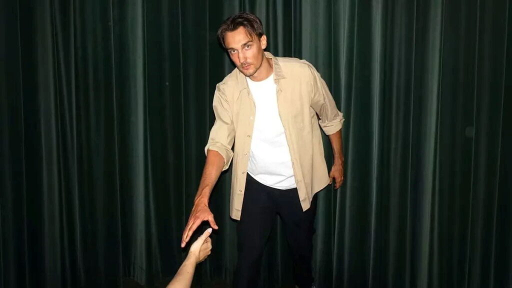 Bjarke Søgaard på UP Comedy Festival 2026. PR-foto.